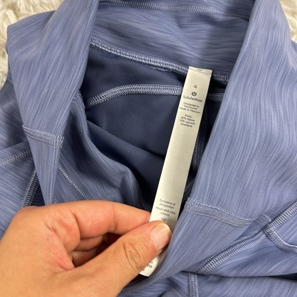 Lululemon Invigorate High-Rise Tight 25" Heathered Water Drop - Picture 4 of 7